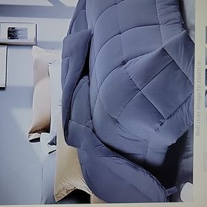 Ashomeli Queen Comforter Duvet cooling Insert corner tabs Dark Gray NEW 88"x88"…